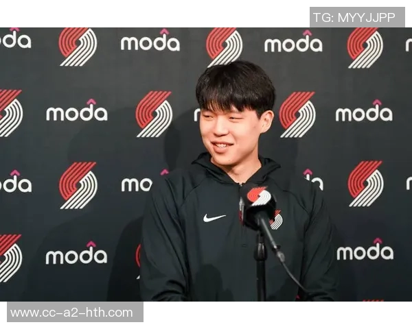 杨瀚森与开拓者的争议引发媒体热议究竟谁在乎他们的表现